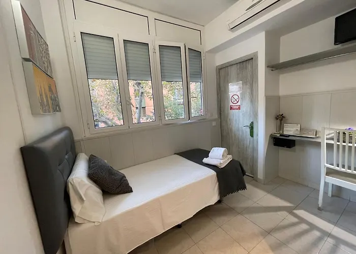 オスタル リェイダ