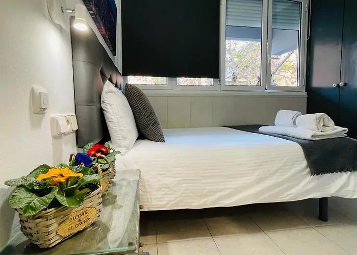 ゲストハウス オスタル リェイダ