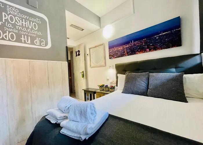 オスタル リェイダ 4*