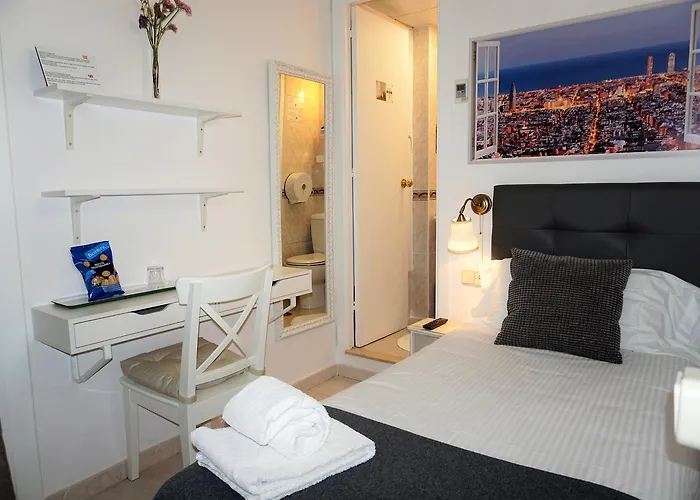 オスタル リェイダ 4* バルセロナ