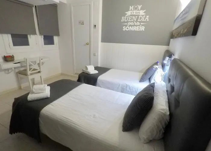 オスタル リェイダ ゲストハウス