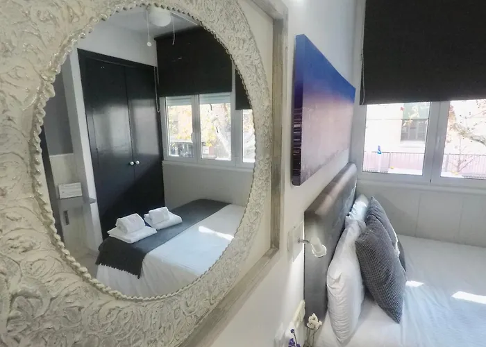 Lleida Casa de hóspedes 4*